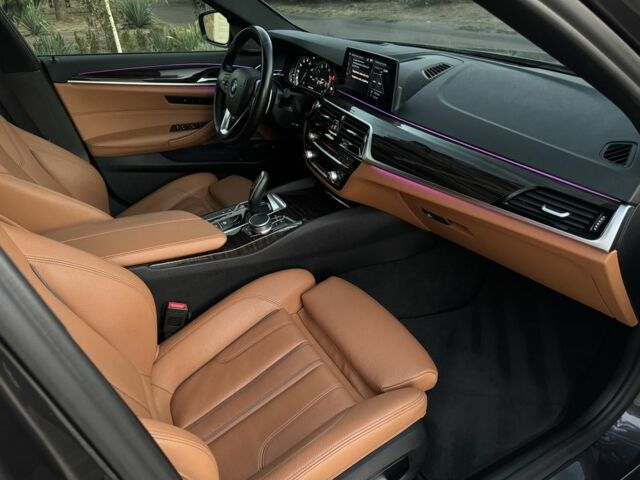 Черный БМВ 5 Серия, объемом двигателя 2 л и пробегом 155 тыс. км за 29000 $, фото 14 на Automoto.ua