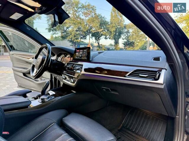 Черный БМВ 5 Серия, объемом двигателя 2 л и пробегом 189 тыс. км за 23400 $, фото 41 на Automoto.ua