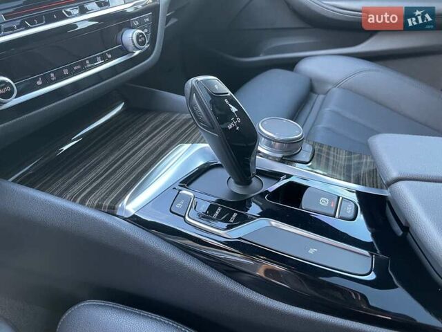 Чорний БМВ 5 Серія, об'ємом двигуна 2 л та пробігом 79 тис. км за 29500 $, фото 31 на Automoto.ua