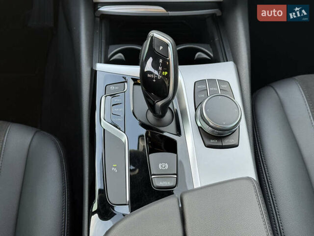 Черный БМВ 5 Серия, объемом двигателя 3 л и пробегом 159 тыс. км за 33700 $, фото 30 на Automoto.ua