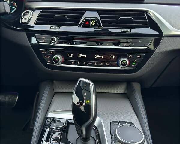 Черный БМВ 5 Серия, объемом двигателя 2.99 л и пробегом 239 тыс. км за 32300 $, фото 63 на Automoto.ua