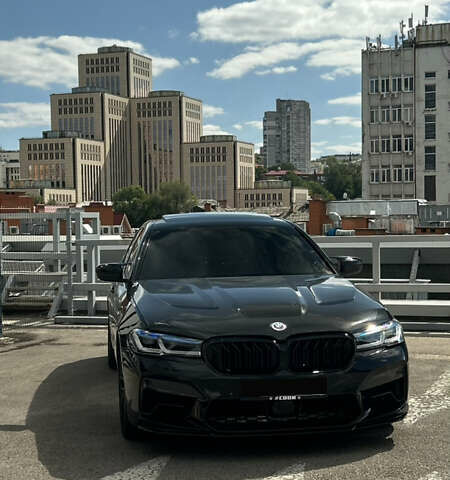 Черный БМВ 5 Серия, объемом двигателя 3 л и пробегом 130 тыс. км за 33333 $, фото 2 на Automoto.ua