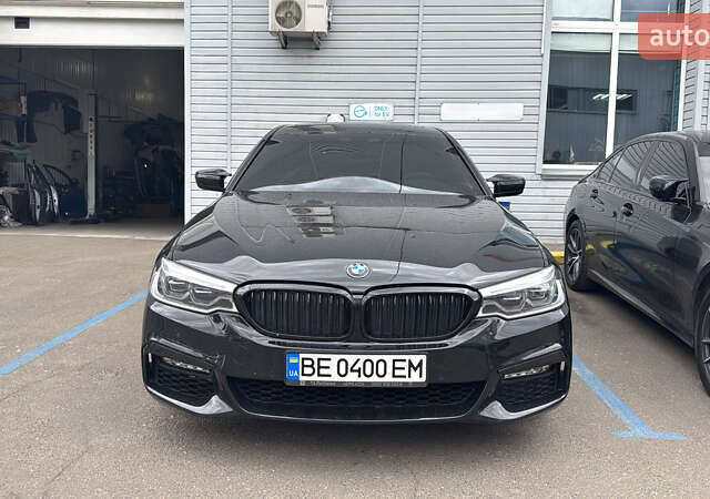 Чорний БМВ 5 Серія, об'ємом двигуна 3 л та пробігом 203 тис. км за 29800 $, фото 1 на Automoto.ua