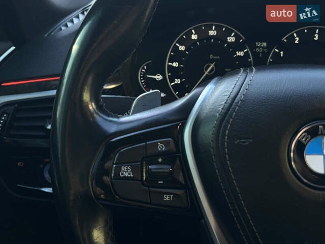 Черный БМВ 5 Серия, объемом двигателя 2 л и пробегом 174 тыс. км за 27499 $, фото 8 на Automoto.ua