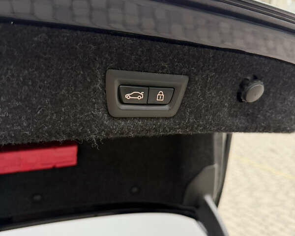 Чорний БМВ 5 Серія, об'ємом двигуна 2.99 л та пробігом 235 тис. км за 34500 $, фото 41 на Automoto.ua