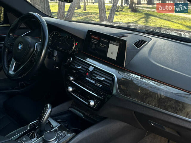 Черный БМВ 5 Серия, объемом двигателя 2 л и пробегом 174 тыс. км за 27499 $, фото 17 на Automoto.ua