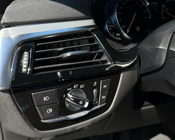 Чорний БМВ 5 Серія, об'ємом двигуна 2.99 л та пробігом 220 тис. км за 36500 $, фото 3 на Automoto.ua