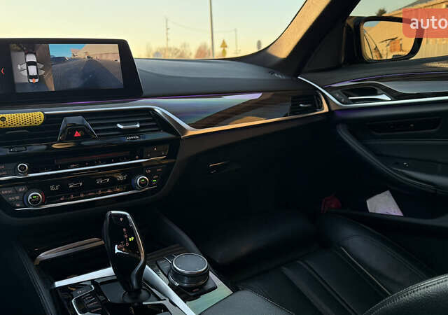 Черный БМВ 5 Серия, объемом двигателя 3 л и пробегом 140 тыс. км за 33100 $, фото 7 на Automoto.ua