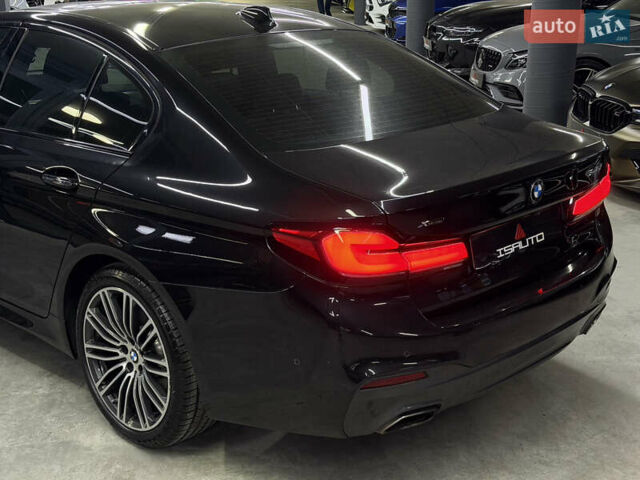 Чорний БМВ 5 Серія, об'ємом двигуна 3 л та пробігом 160 тис. км за 29900 $, фото 10 на Automoto.ua