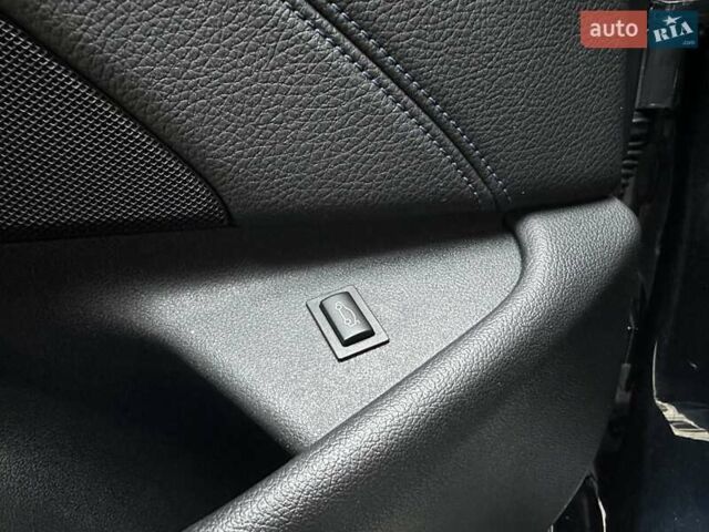 Черный БМВ 5 Серия, объемом двигателя 2 л и пробегом 193 тыс. км за 33500 $, фото 53 на Automoto.ua