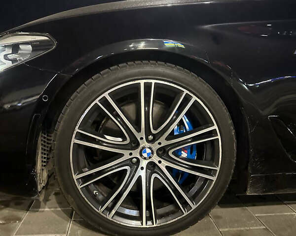 Черный БМВ 5 Серия, объемом двигателя 3 л и пробегом 105 тыс. км за 34700 $, фото 25 на Automoto.ua