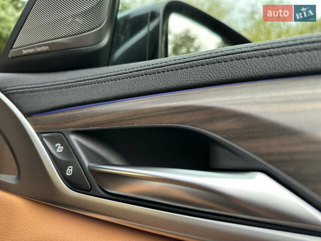 Черный БМВ 5 Серия, объемом двигателя 2 л и пробегом 202 тыс. км за 28000 $, фото 46 на Automoto.ua