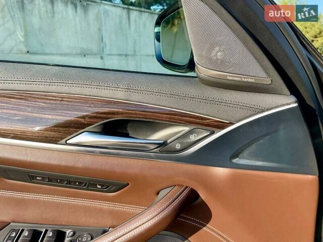 Чорний БМВ 5 Серія, об'ємом двигуна 3 л та пробігом 73 тис. км за 36800 $, фото 23 на Automoto.ua