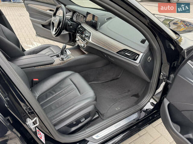БМВ 5 Серия 2017 в Днепре (Днепропетровске) на Automoto.ua Черный БМВ 5 Серия, объемом двигателя 2 л и пробегом 148 тыс. км за 29900 $, фото 10 на Automoto.ua