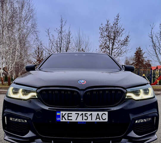 Чорний БМВ 5 Серія, об'ємом двигуна 3 л та пробігом 110 тис. км за 33000 $, фото 6 на Automoto.ua