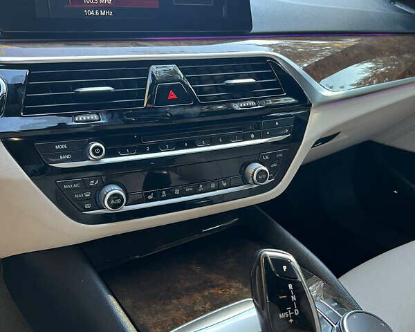 Черный БМВ 5 Серия, объемом двигателя 3 л и пробегом 120 тыс. км за 33500 $, фото 37 на Automoto.ua