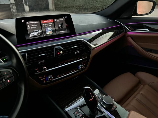 Черный БМВ 5 Серия, объемом двигателя 2 л и пробегом 155 тыс. км за 29000 $, фото 17 на Automoto.ua