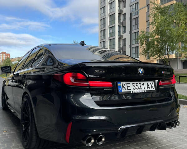 БМВ 5 Серия 2018 в Днепре (Днепропетровске) на Automoto.ua Черный БМВ 5 Серия, объемом двигателя 4.39 л и пробегом 129 тыс. км за 35599 $, фото 66 на Automoto.ua