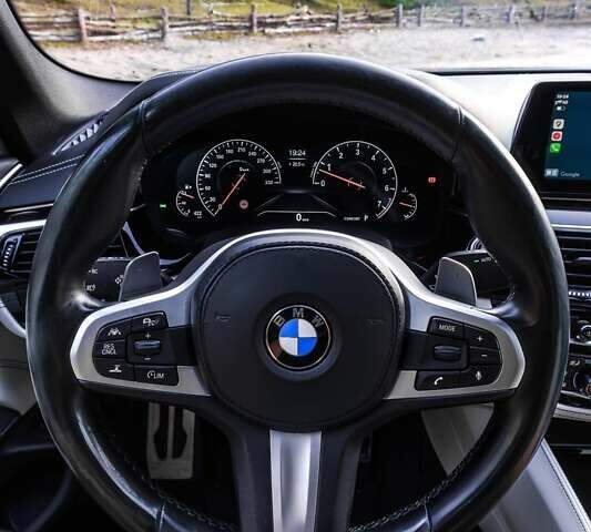 Черный БМВ 5 Серия, объемом двигателя 3 л и пробегом 99 тыс. км за 55000 $, фото 19 на Automoto.ua