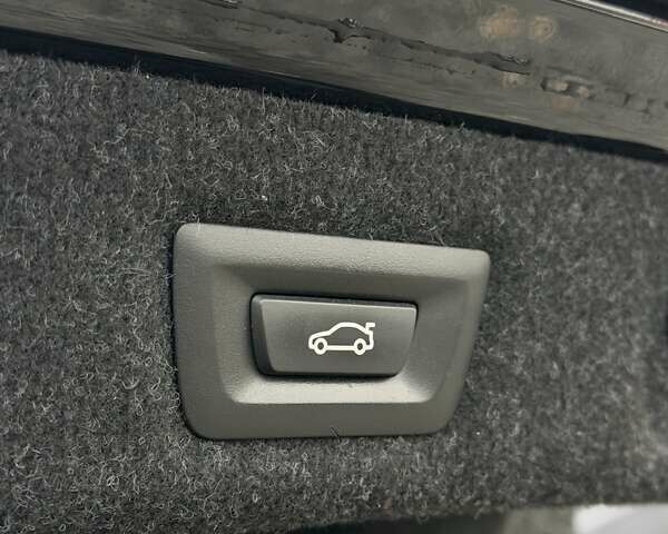 Чорний БМВ 5 Серія, об'ємом двигуна 2 л та пробігом 290 тис. км за 25500 $, фото 38 на Automoto.ua