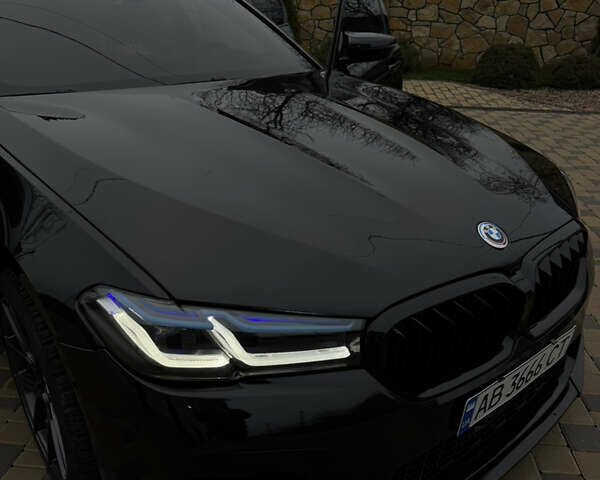 Чорний БМВ 5 Серія, об'ємом двигуна 3 л та пробігом 72 тис. км за 38500 $, фото 9 на Automoto.ua