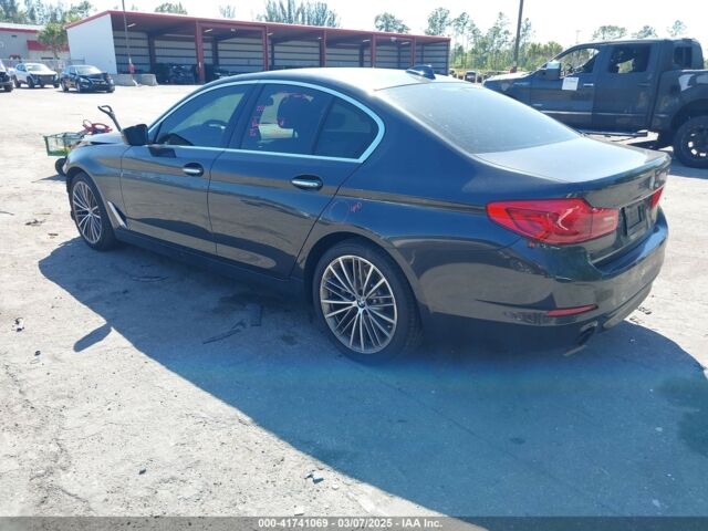 Черный БМВ 5 Серия, объемом двигателя 2 л и пробегом 144 тыс. км за 19300 $, фото 3 на Automoto.ua