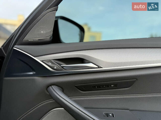 Чорний БМВ 5 Серія, об'ємом двигуна 3 л та пробігом 91 тис. км за 38500 $, фото 89 на Automoto.ua