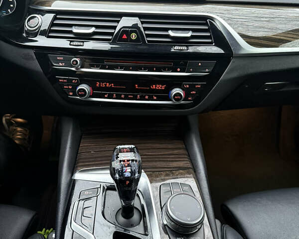 Черный БМВ 5 Серия, объемом двигателя 2 л и пробегом 239 тыс. км за 24999 $, фото 15 на Automoto.ua