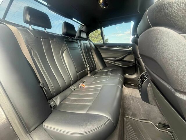 БМВ 5 Серия 2018 в Житомире на Automoto.ua Черный БМВ 5 Серия, объемом двигателя 3 л и пробегом 32 тыс. км за 10500 $, фото 12 на Automoto.ua