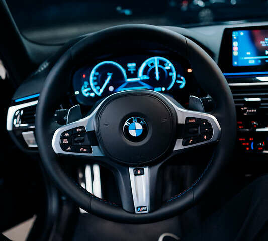 Черный БМВ 5 Серия, объемом двигателя 3 л и пробегом 183 тыс. км за 48999 $, фото 12 на Automoto.ua