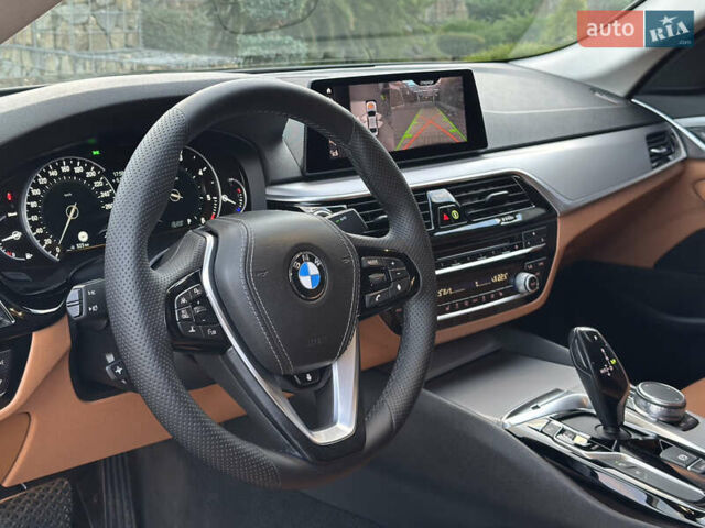 Черный БМВ 5 Серия, объемом двигателя 2 л и пробегом 290 тыс. км за 26499 $, фото 57 на Automoto.ua