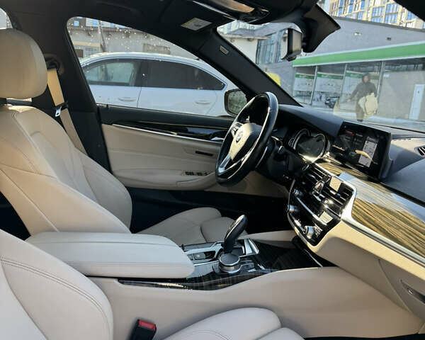 Черный БМВ 5 Серия, объемом двигателя 2 л и пробегом 91 тыс. км за 34900 $, фото 17 на Automoto.ua