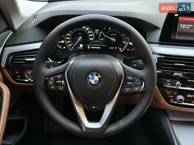 Черный БМВ 5 Серия, объемом двигателя 2 л и пробегом 290 тыс. км за 26499 $, фото 64 на Automoto.ua