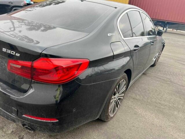 Черный БМВ 5 Серия, объемом двигателя 2 л и пробегом 132 тыс. км за 23000 $, фото 21 на Automoto.ua