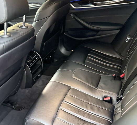 Черный БМВ 5 Серия, объемом двигателя 2 л и пробегом 99 тыс. км за 28500 $, фото 20 на Automoto.ua