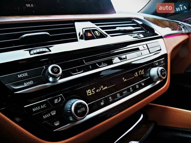 Черный БМВ 5 Серия, объемом двигателя 4.39 л и пробегом 100 тыс. км за 43000 $, фото 18 на Automoto.ua