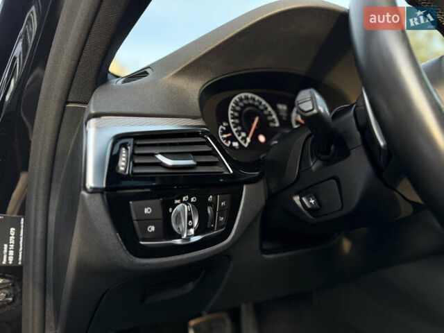 Чорний БМВ 5 Серія, об'ємом двигуна 3 л та пробігом 91 тис. км за 38500 $, фото 32 на Automoto.ua