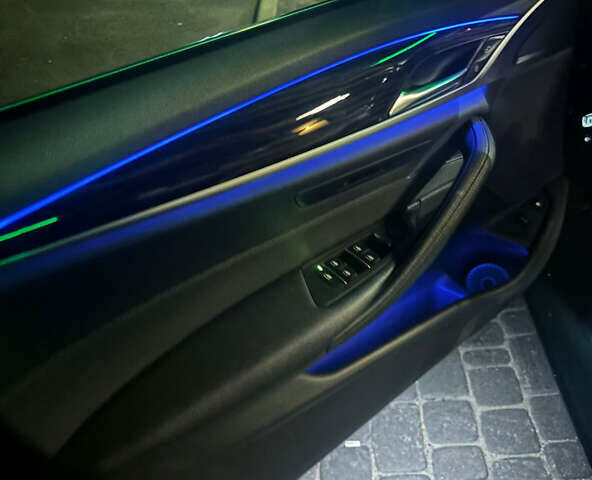 Черный БМВ 5 Серия, объемом двигателя 2 л и пробегом 85 тыс. км за 31000 $, фото 7 на Automoto.ua