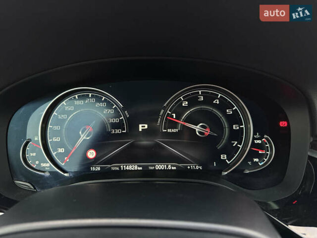 БМВ 5 Серия 2018 в Киеве на Automoto.ua Черный БМВ 5 Серия, объемом двигателя 2 л и пробегом 114 тыс. км за 28500 $, фото 22 на Automoto.ua