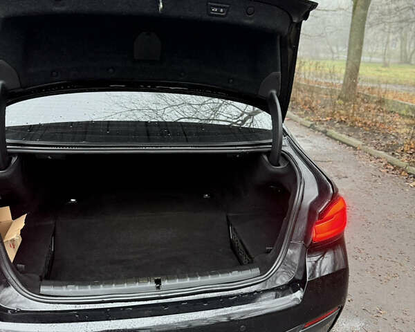 Черный БМВ 5 Серия, объемом двигателя 2 л и пробегом 239 тыс. км за 24999 $, фото 22 на Automoto.ua