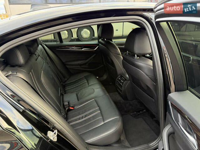 БМВ 5 Серия 2018 в Киеве на Automoto.ua Черный БМВ 5 Серия, объемом двигателя 2 л и пробегом 114 тыс. км за 28500 $, фото 26 на Automoto.ua