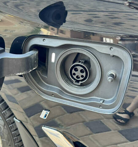 Черный БМВ 5 Серия, объемом двигателя 2 л и пробегом 133 тыс. км за 30500 $, фото 15 на Automoto.ua