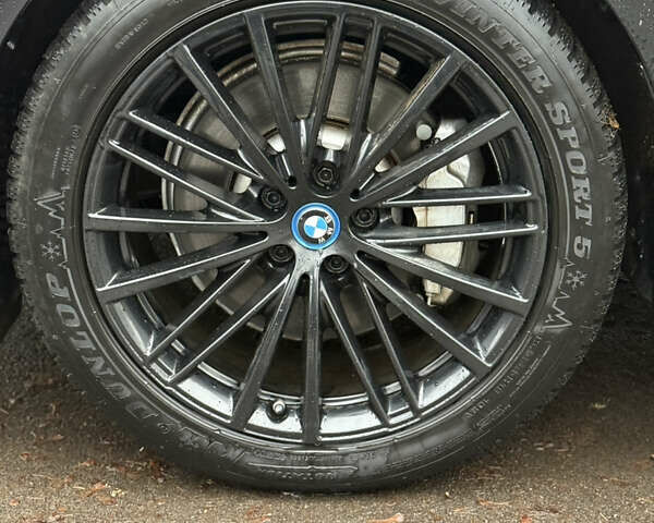 Черный БМВ 5 Серия, объемом двигателя 2 л и пробегом 239 тыс. км за 24999 $, фото 5 на Automoto.ua