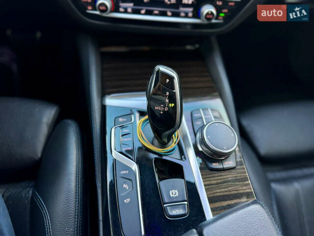 БМВ 5 Серия 2018 в Днепре (Днепропетровске) на Automoto.ua Черный БМВ 5 Серия, объемом двигателя 2 л и пробегом 157 тыс. км за 28999 $, фото 6 на Automoto.ua