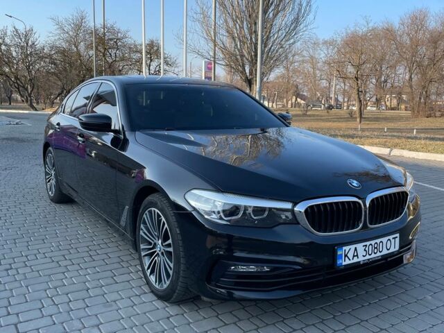 Чорний БМВ 5 Серія, об'ємом двигуна 2 л та пробігом 95 тис. км за 26900 $, фото 10 на Automoto.ua