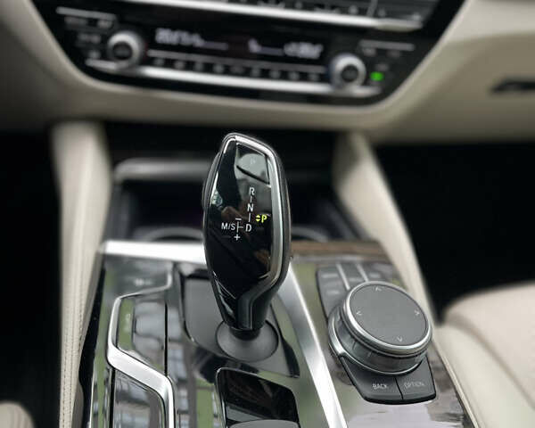 Черный БМВ 5 Серия, объемом двигателя 4.39 л и пробегом 129 тыс. км за 33500 $, фото 39 на Automoto.ua