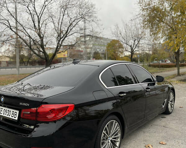 Чорний БМВ 5 Серія, об'ємом двигуна 2 л та пробігом 96 тис. км за 35000 $, фото 11 на Automoto.ua