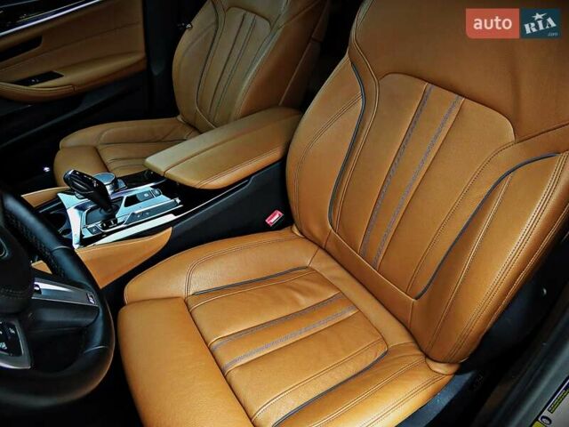 Черный БМВ 5 Серия, объемом двигателя 4.39 л и пробегом 100 тыс. км за 43000 $, фото 10 на Automoto.ua