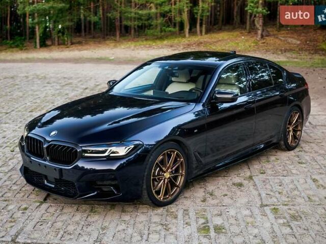 Черный БМВ 5 Серия, объемом двигателя 3 л и пробегом 99 тыс. км за 55000 $, фото 16 на Automoto.ua