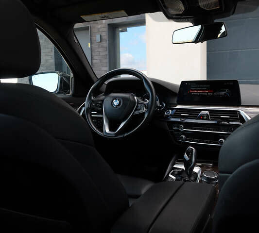 Черный БМВ 5 Серия, объемом двигателя 2 л и пробегом 180 тыс. км за 26000 $, фото 8 на Automoto.ua